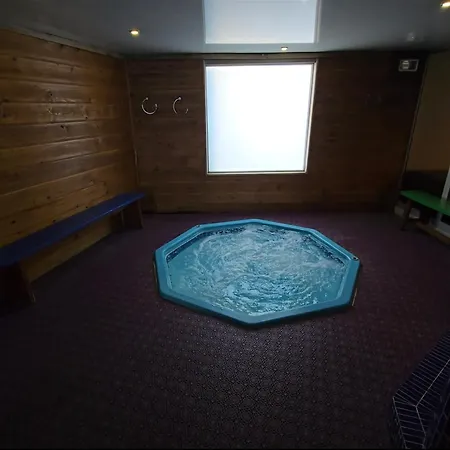 Hotel Le Cocon Des 2 Alpes, Spa, Jacuzzi, Piscine Chauffee