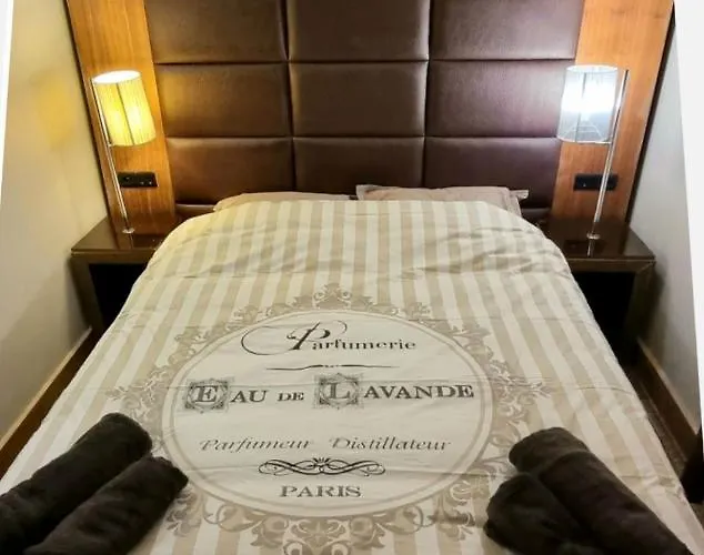 Ibiza - Hammam - Jacuzzis - Piscine Chauffee Отель